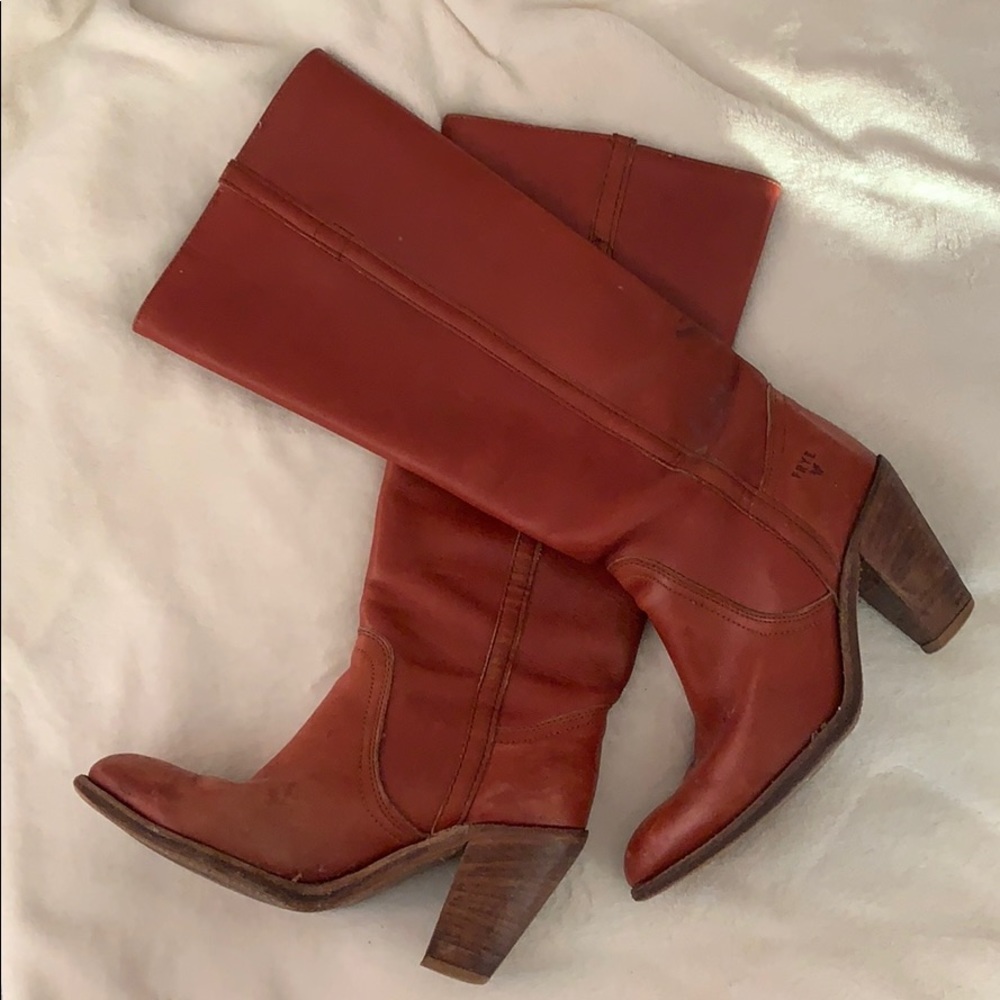 Fabulous vintage Frye boots